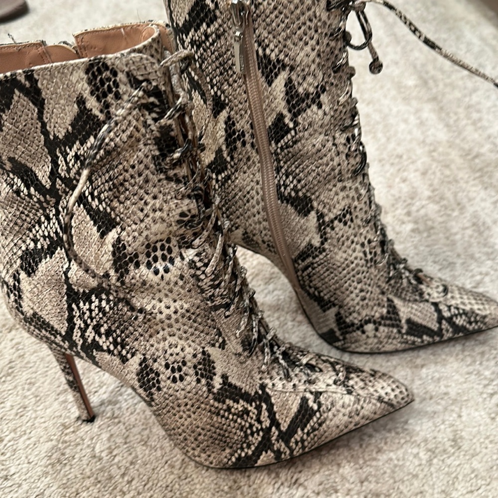 Schultz snake booties. Only worn 3 times.